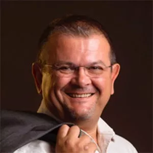 Michel Carrière coach